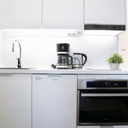 Culture center of Oulu studio Apartment Exterior foto