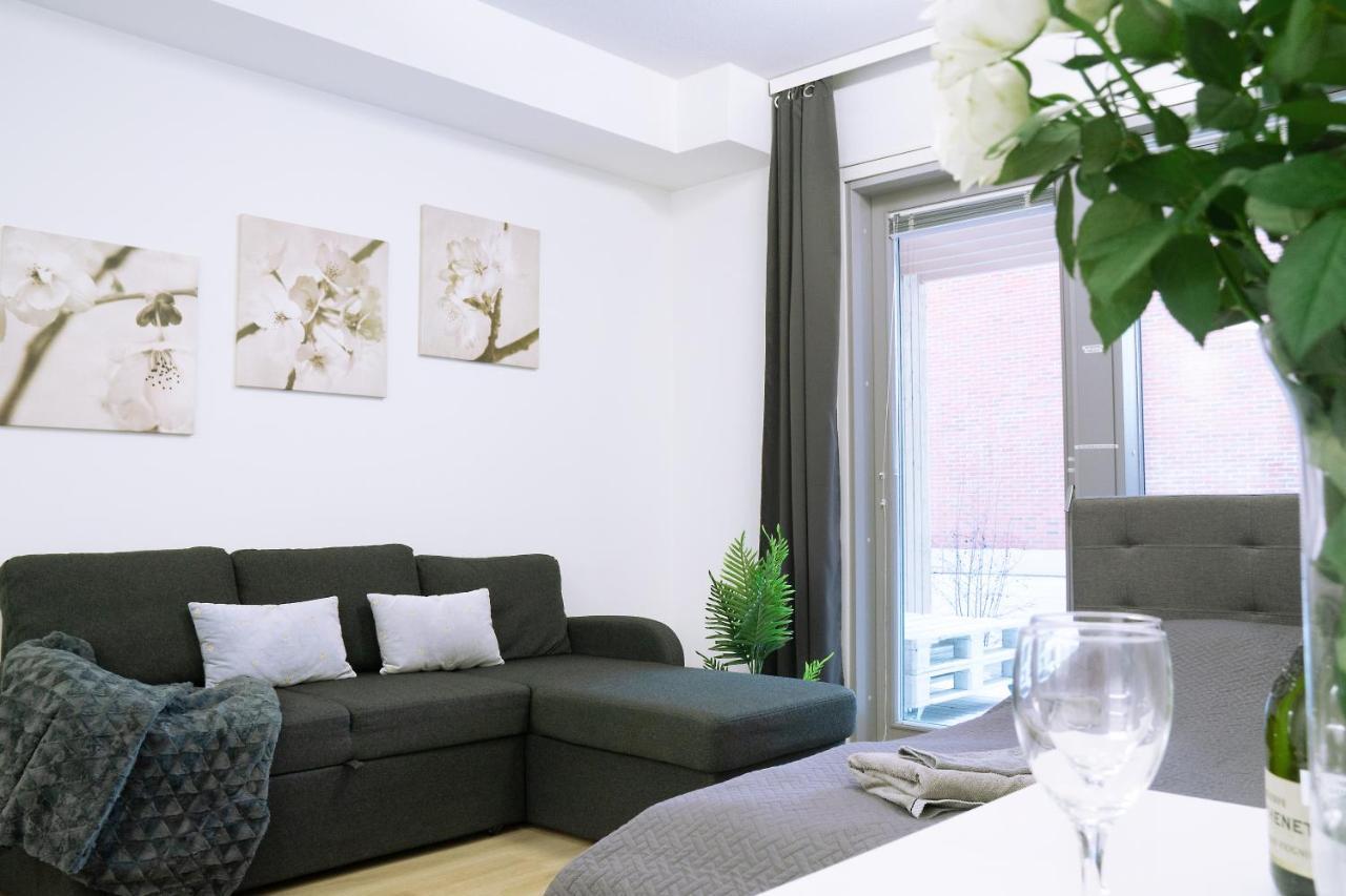 Culture center of Oulu studio Apartment Exterior foto